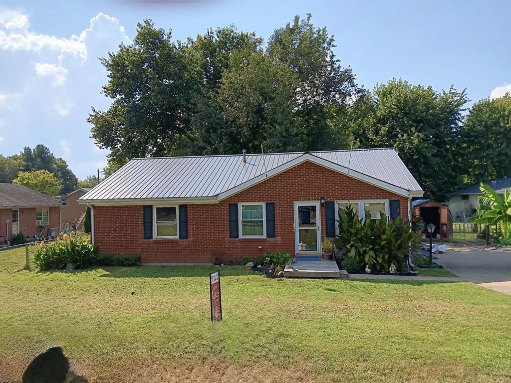 1035 Plainview Drive, Danville