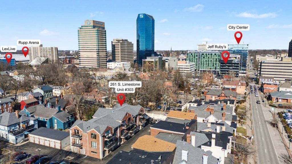 261 S Limestone 303, Lexington