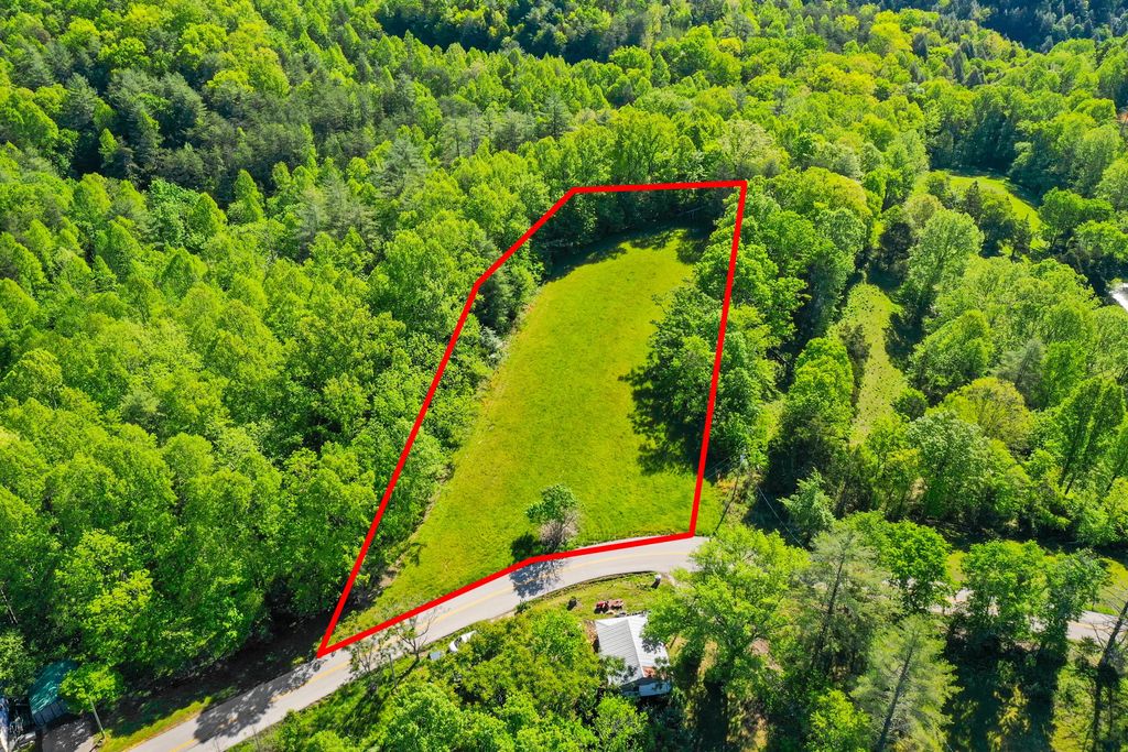 7777 State Highway 2016, Beattyville