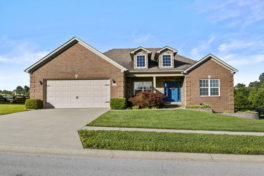157 Tuscany Way, Richmond