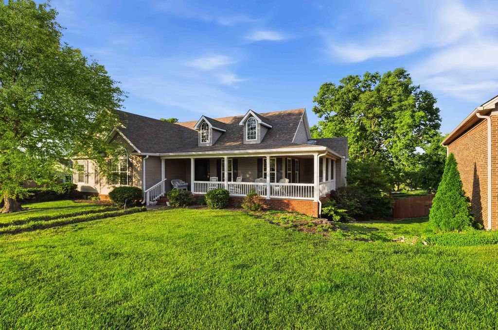 114 Ridgeview Road, Danville