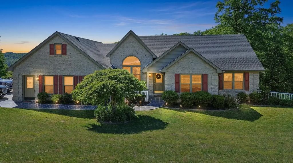 3823 Hickory Hill Drive, Somerset
