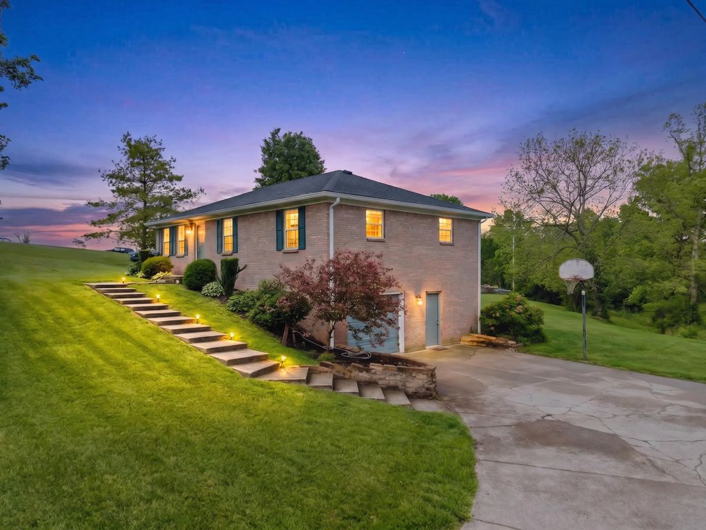 803 Boone Trail Road, Richmond
