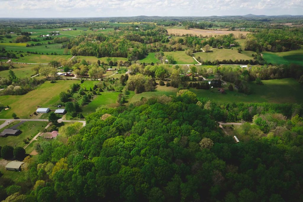2ac Barry  Lane, Nancy