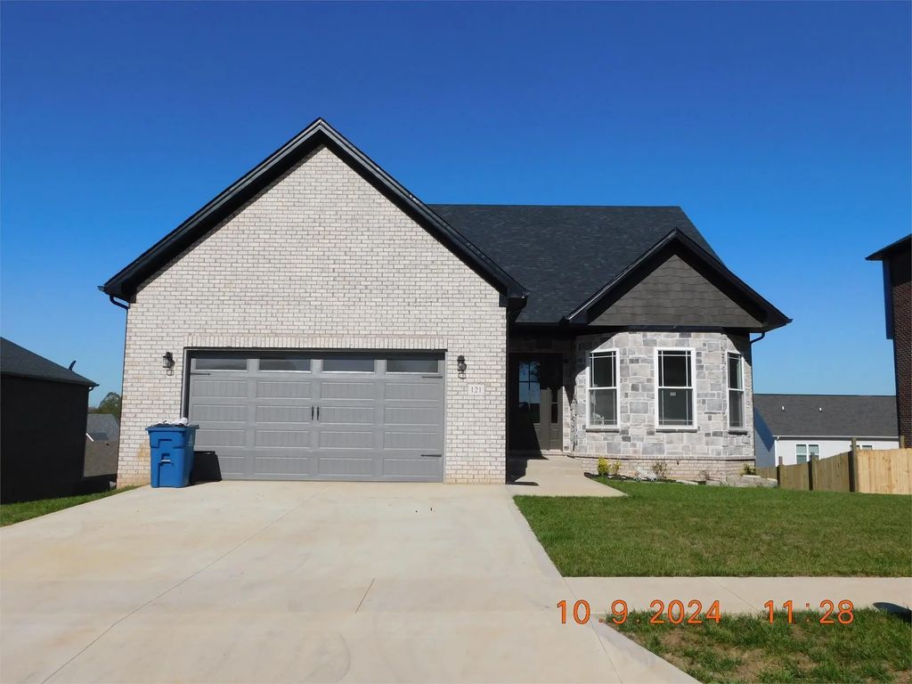 121 Dove Run Circle, Georgetown
