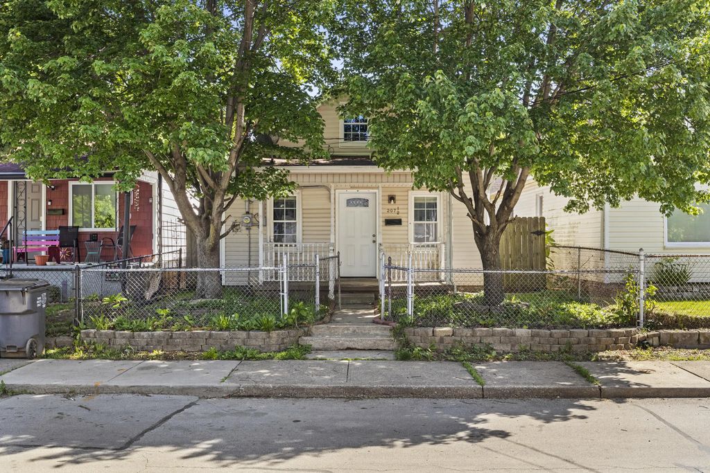 207 York Street, Lexington