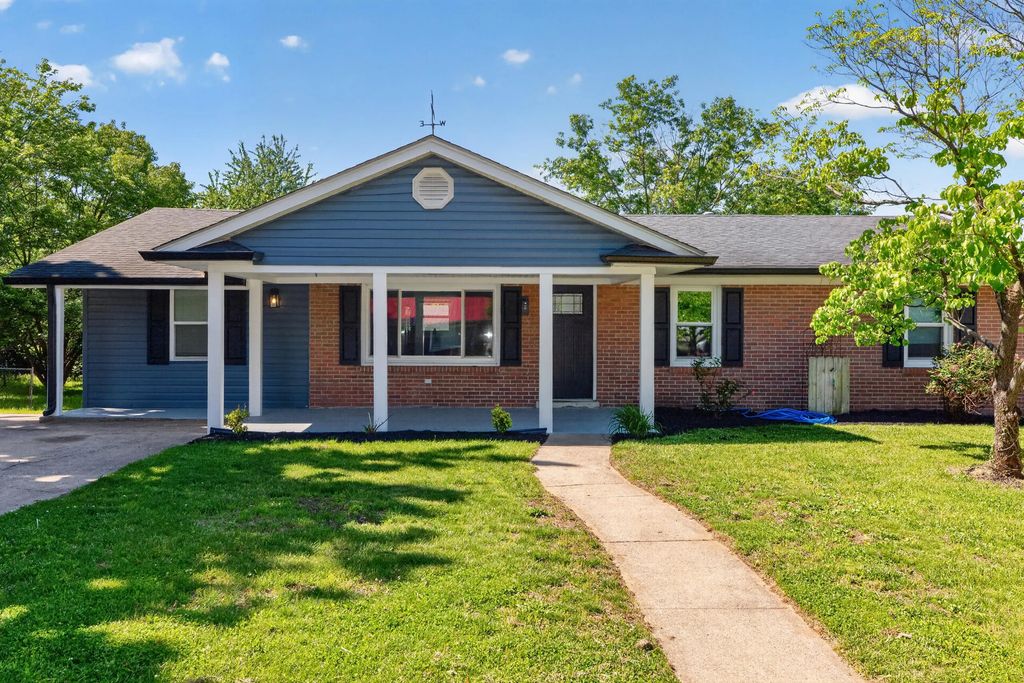 504 Barberry Lane, Nicholasville