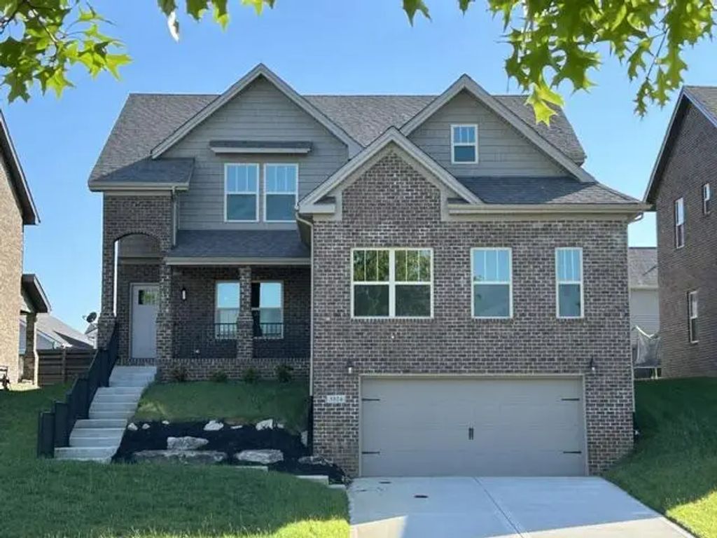 3324 Polo Club Boulevard, Lexington