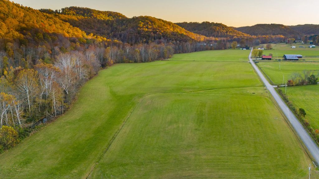 1037 Big Salt Lick Creek Road, Salt Lick