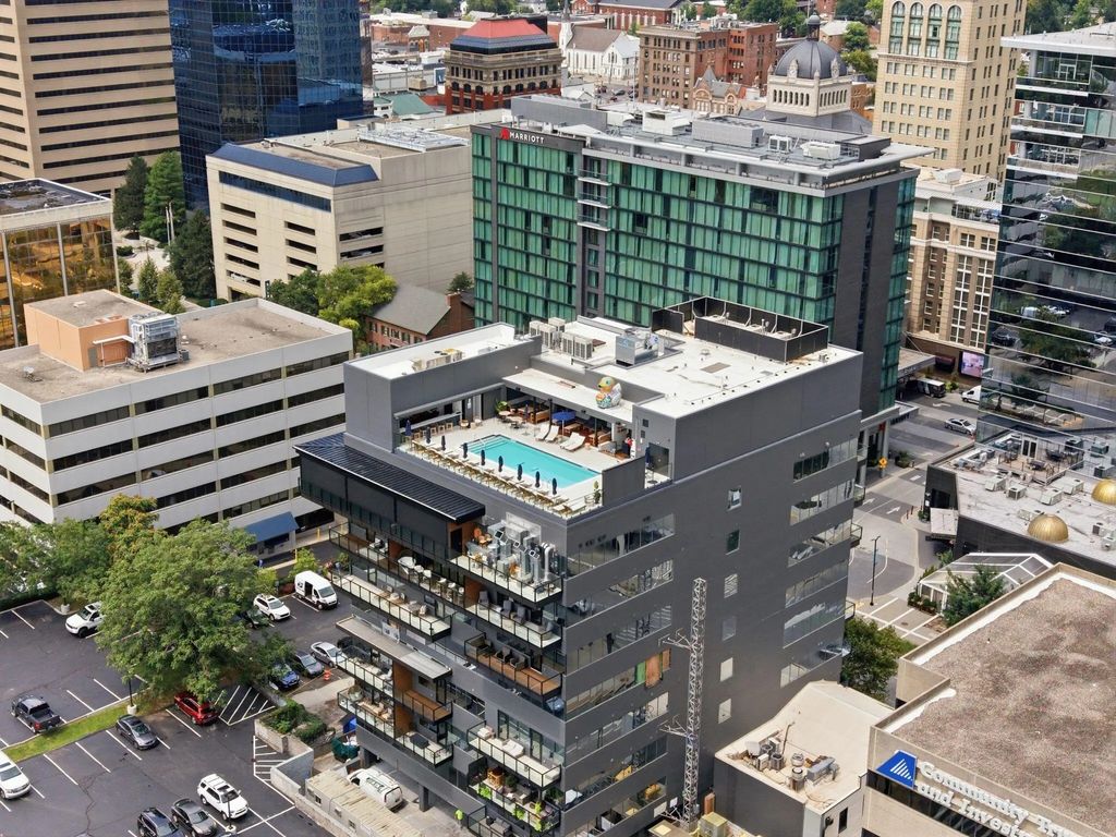 106 W Vine Street 403, Lexington