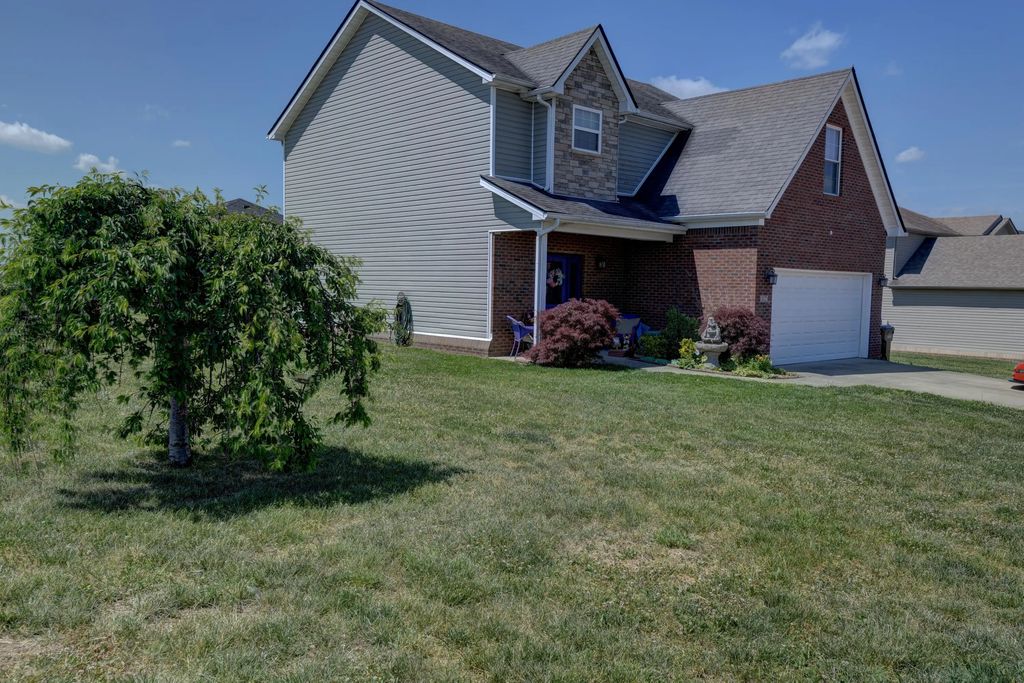 617 Fairfax Lane, Richmond