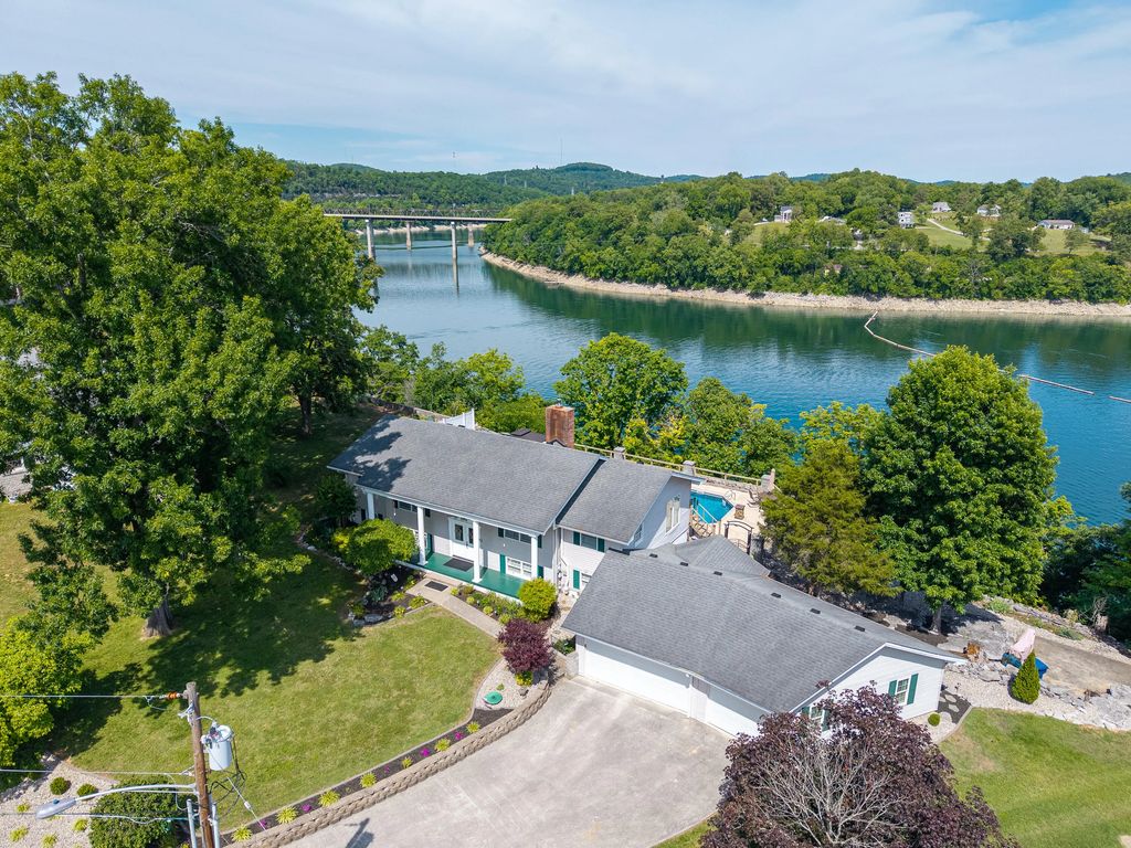 30 Highview Circle, Somerset