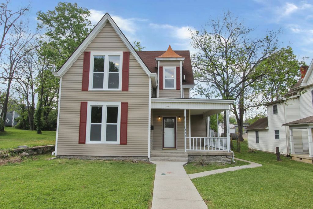 209 Boone Avenue, Winchester