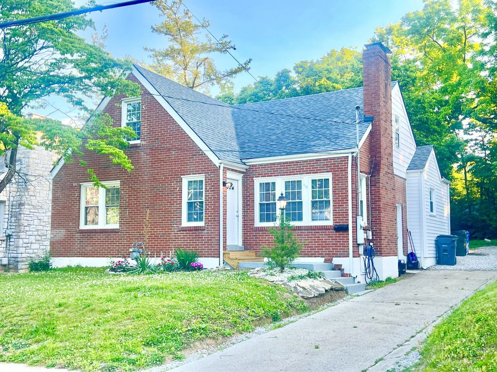 117 Lackawanna Road, Lexington