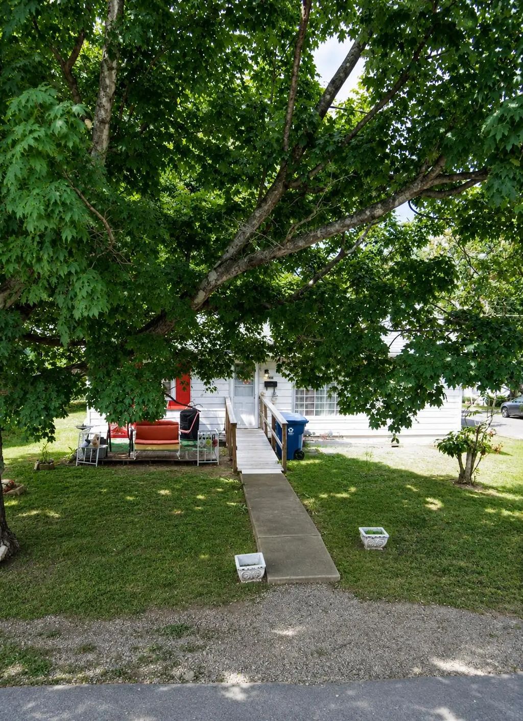 533 W Broadway Street, Harrodsburg