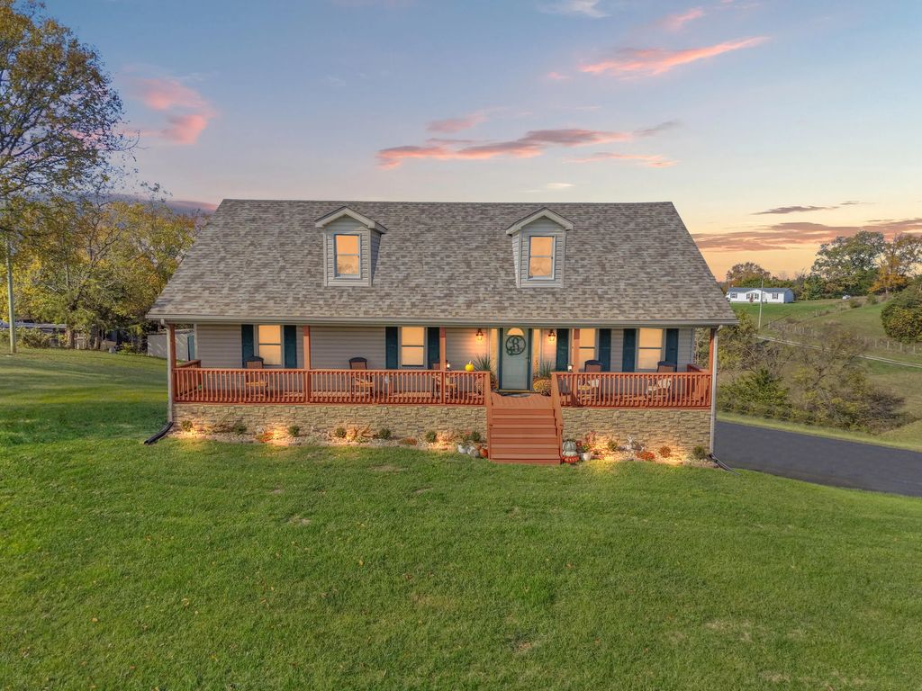 1518 Oakland Lane, Harrodsburg