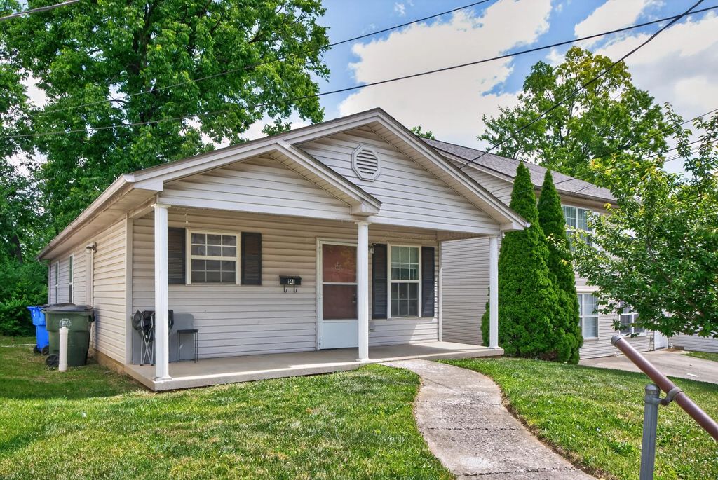 141 Colfax Street, Lexington