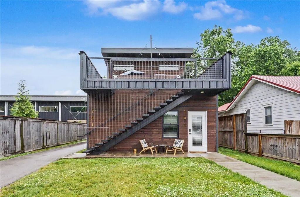 742 Bellaire Avenue, Lexington
