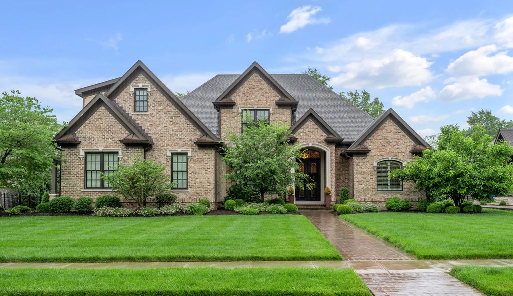 2928 Bobwhite Trail, Lexington