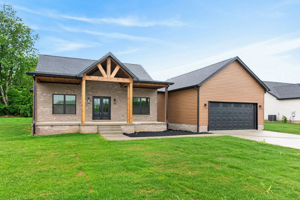 107 Stonegate Drive, Danville