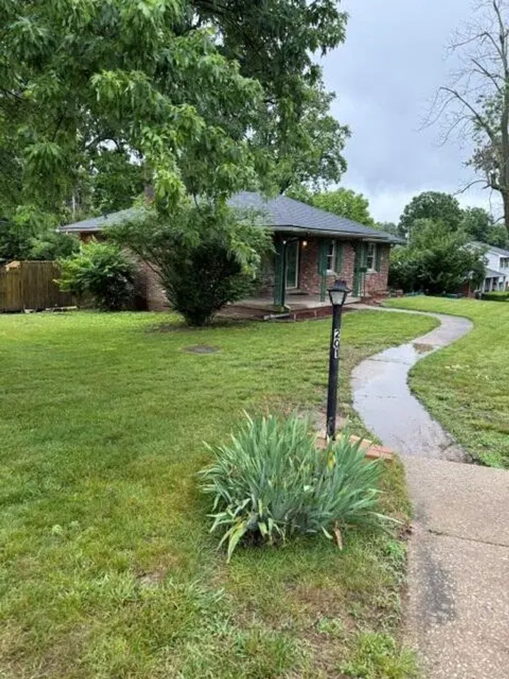 201 Wilson Downing Road, Lexington