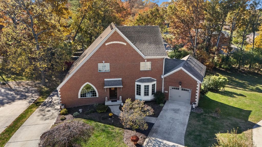 112 Bogie Lee Avenue, Frankfort
