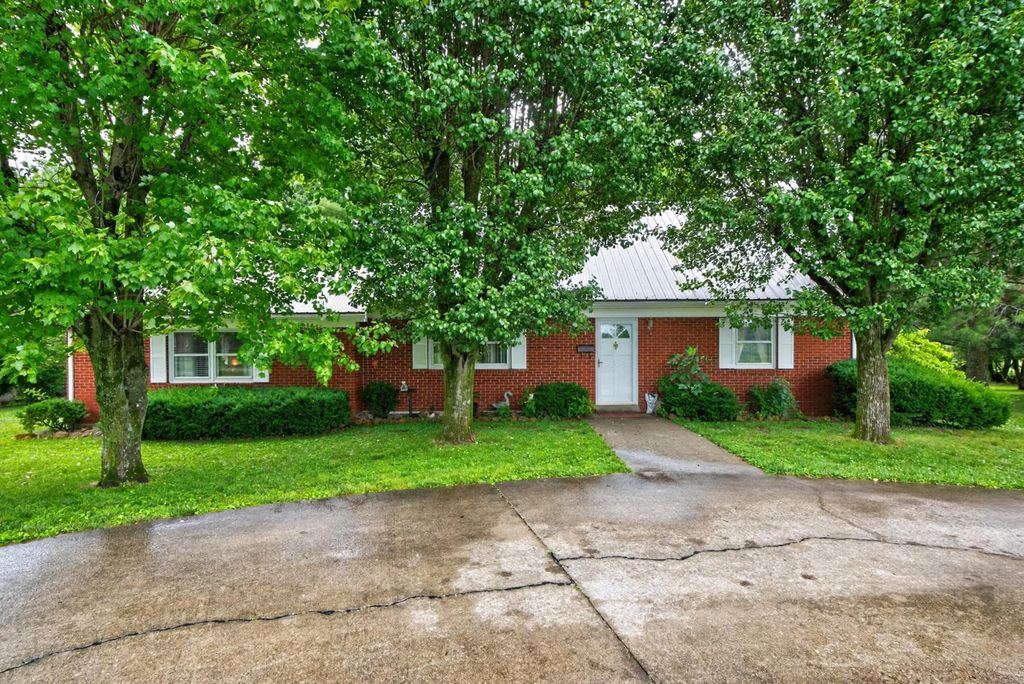 203 Kennedy Lane, Richmond