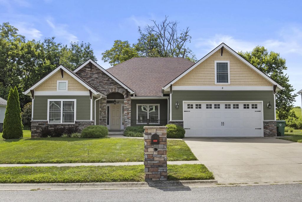267 Runnymeade Drive, Winchester