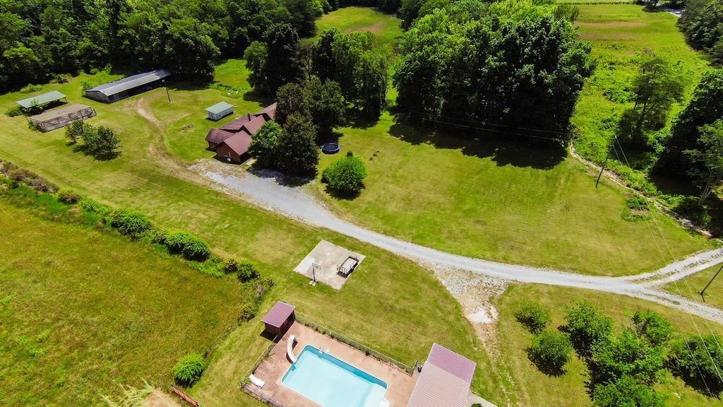 4153 Copper Creek Road, Berea