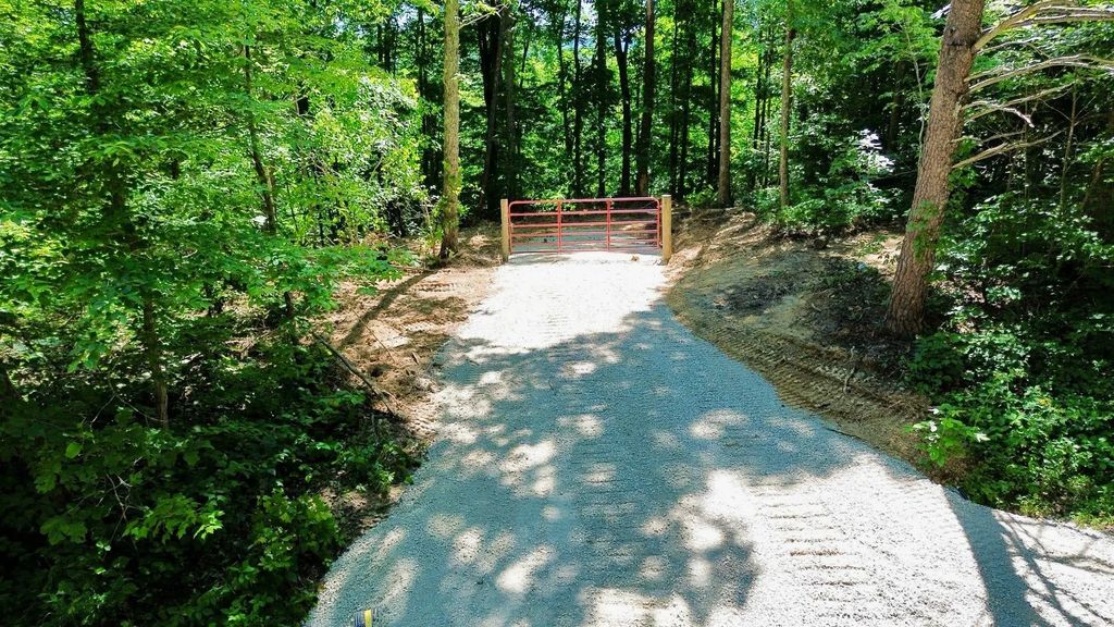 165a Open Fork  Road, Olive Hill
