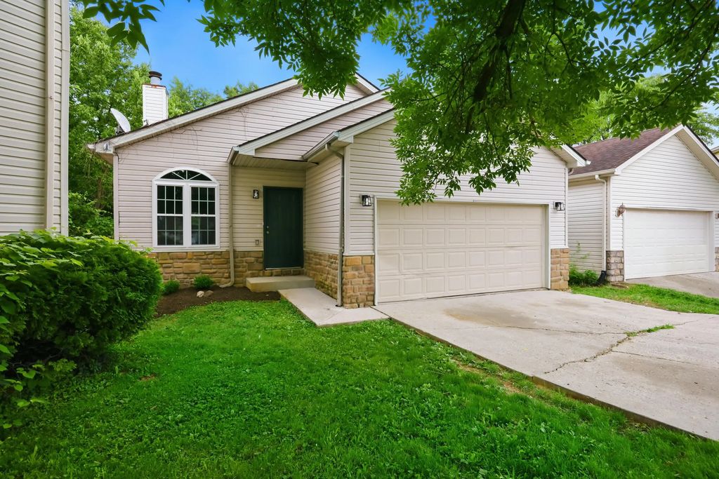 672 Danby Woods Drive, Lexington