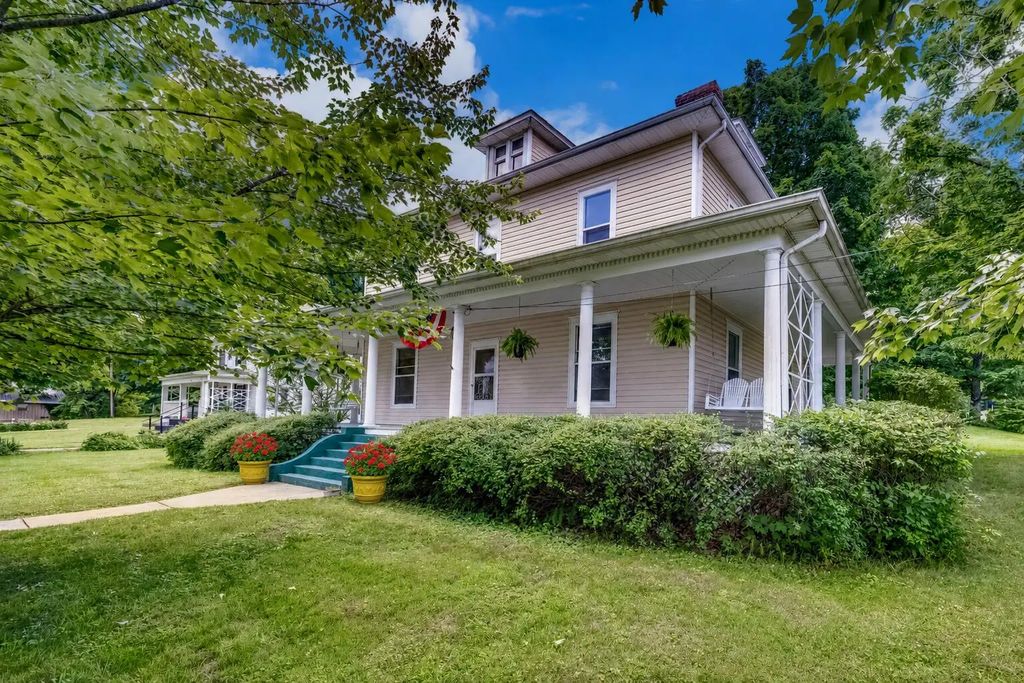 6590 Alum Springs Road, Danville