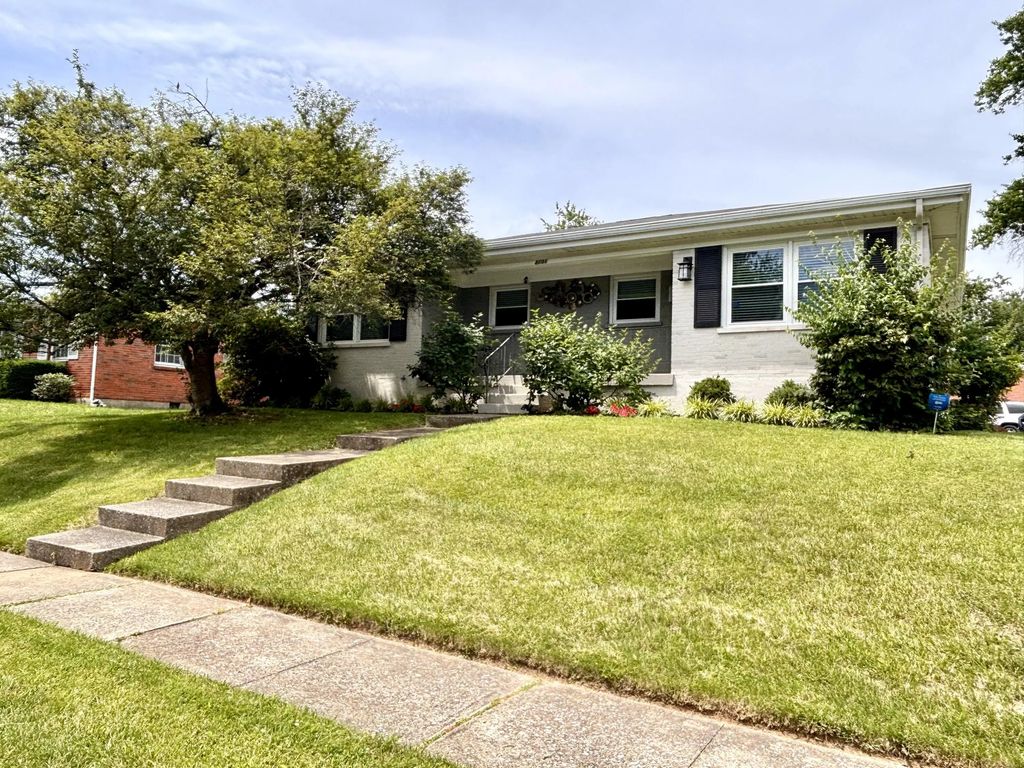 2101 Cypress Drive, Lexington