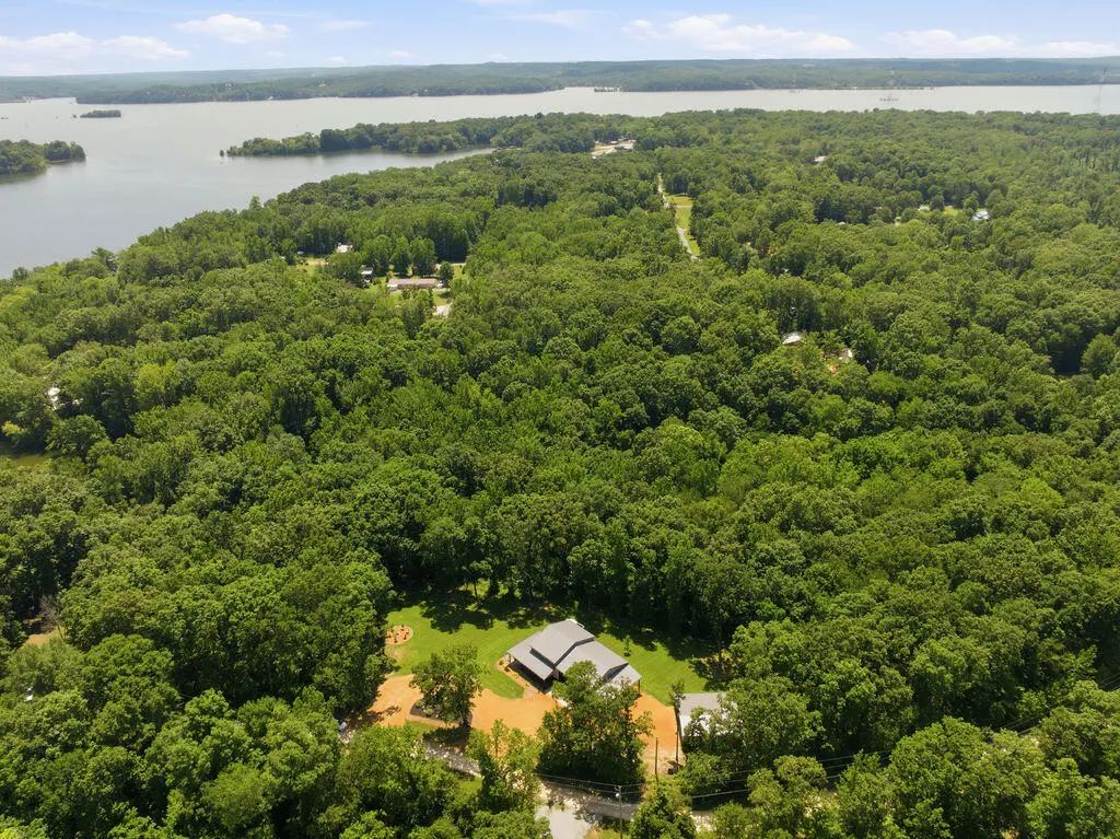 570 Bobcat Trail, Dover