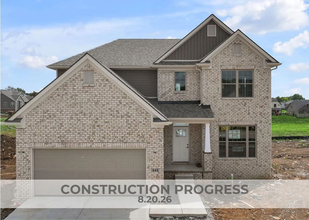 445 Sandalwood Park, Versailles