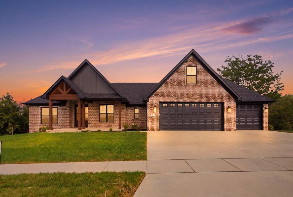 216 Brandenburg Way, Richmond