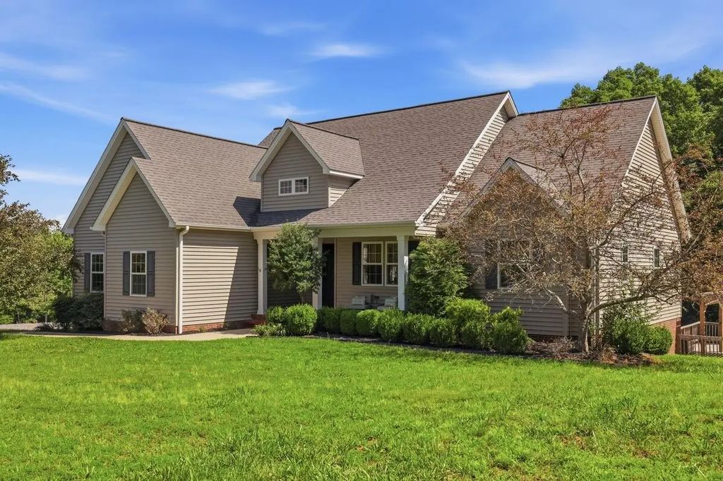 494 Beat Farmer Road, New Concord