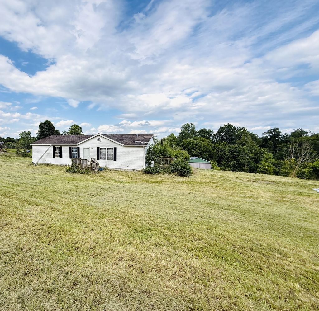 729 Oakland Lane, Harrodsburg