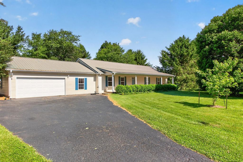 600 Ison Lane, Harrodsburg