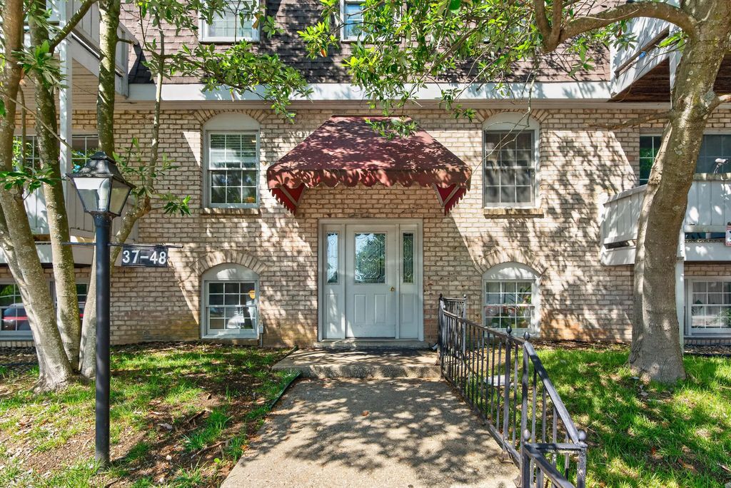 175 Malabu Drive 40, Lexington