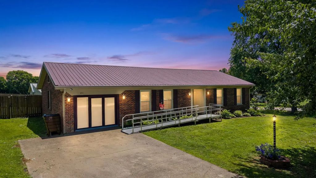 401 Haddix Street, Harrodsburg