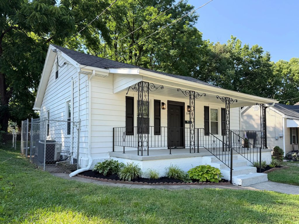 520 Pemberton Street, Lexington