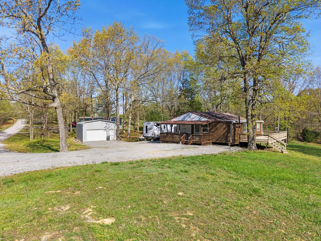 3094 Siloam Road, Cadiz