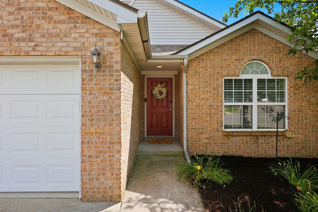 101 Clover Valley Drive, Lexington