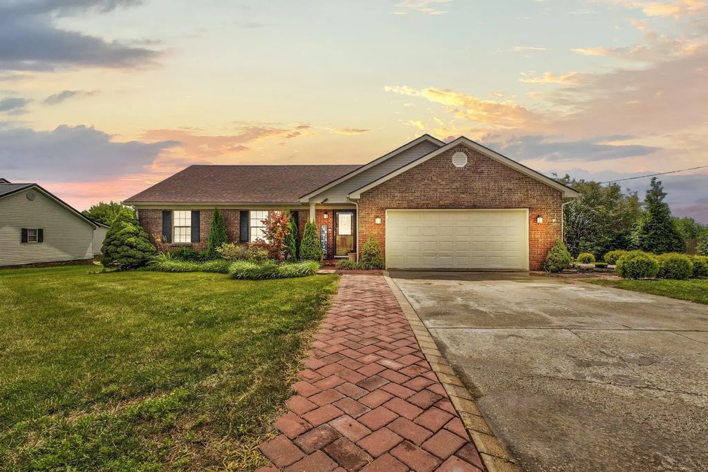 210 Helena Drive, Mt Sterling