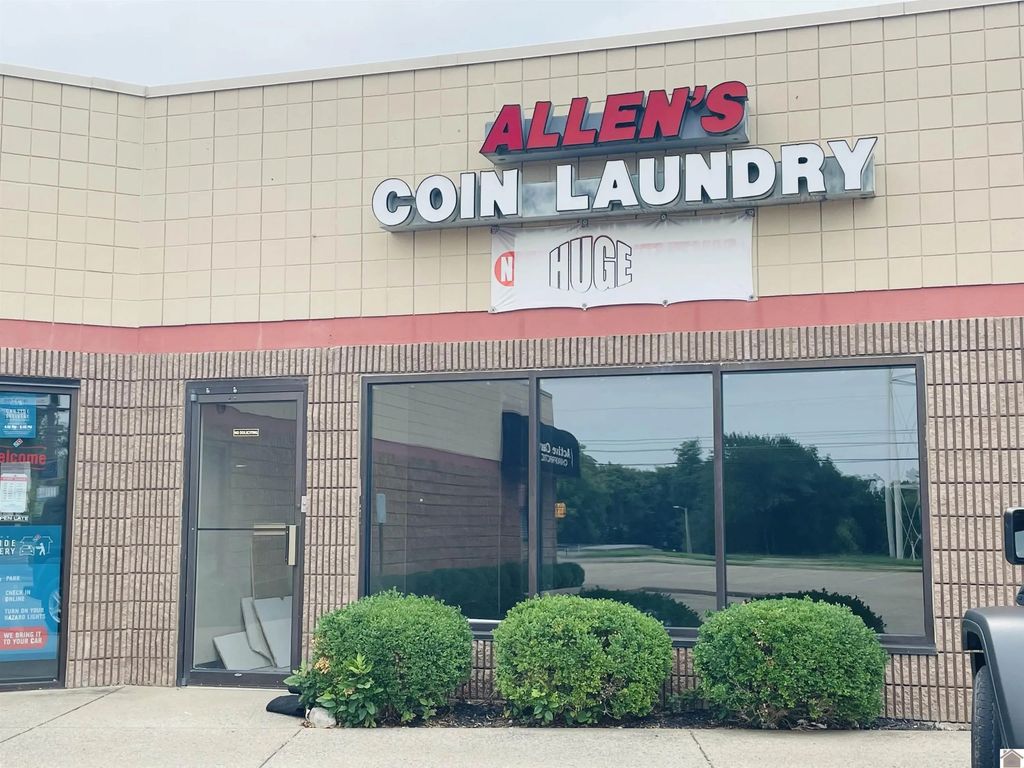 3240 Lone Oak Road Suite F, Paducah