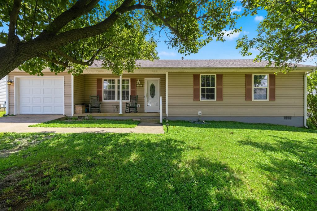 215 Azalea Street, Harrodsburg