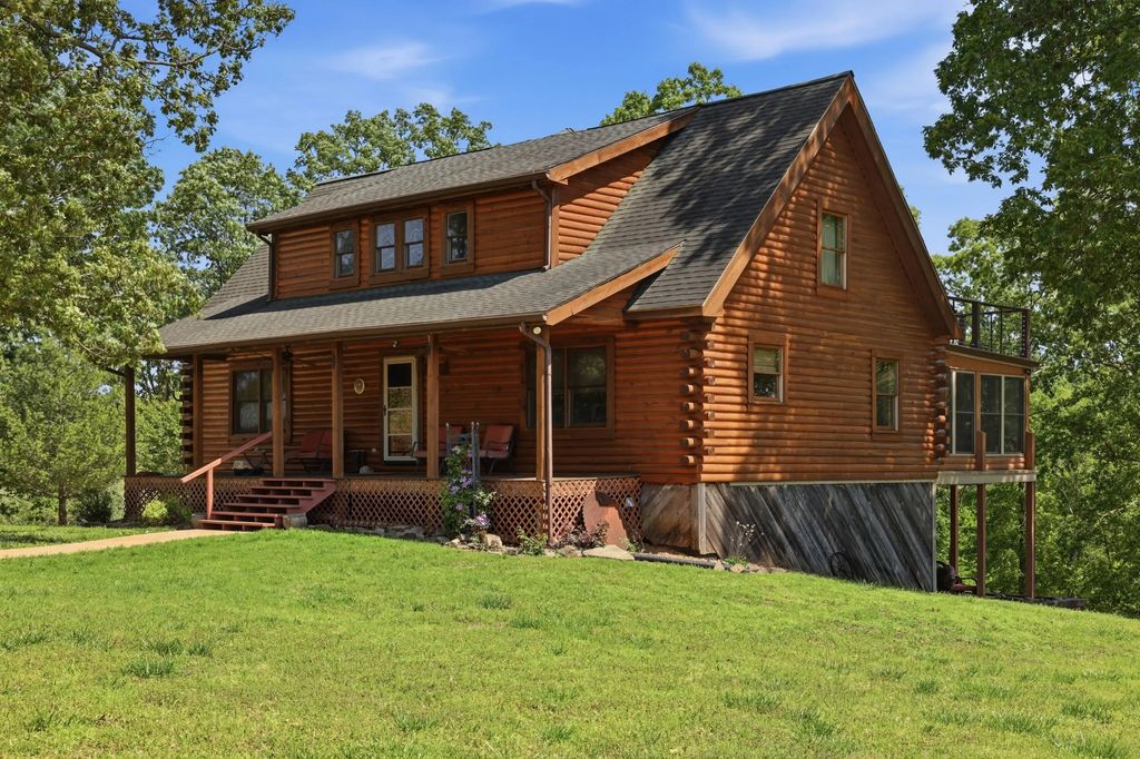 846 Rudolph Road, Dexter