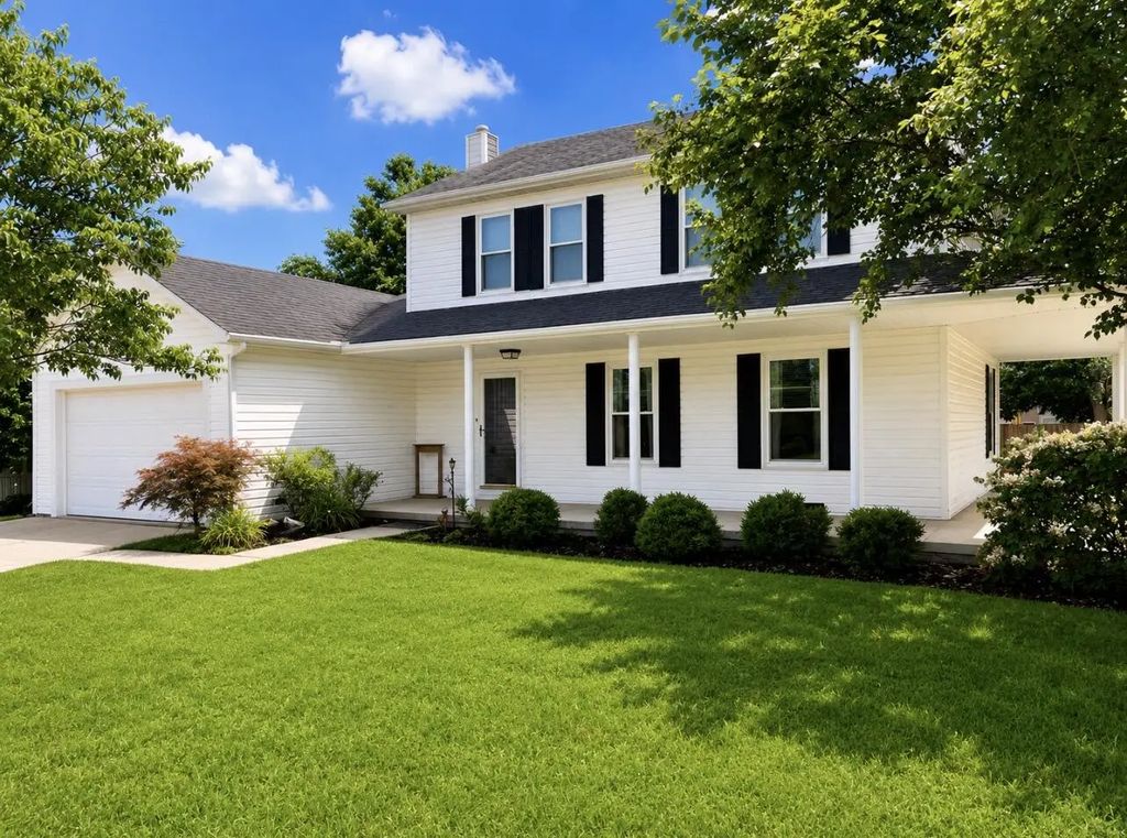 322 Calmes Boulevard, Winchester