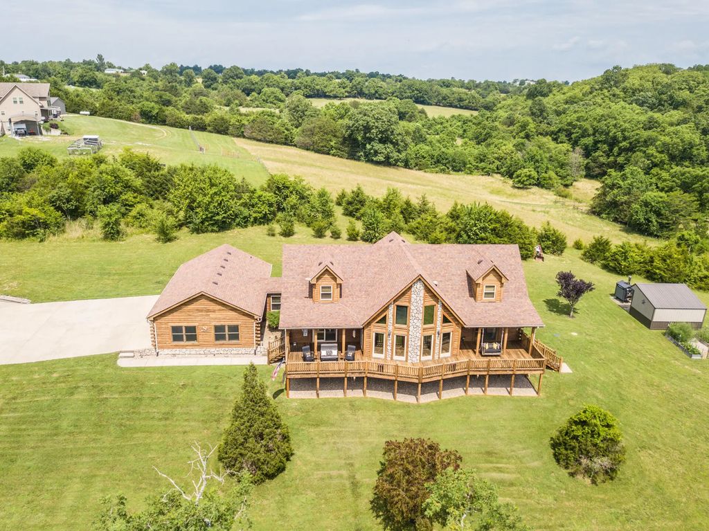 660 Parsons Lane, Harrodsburg